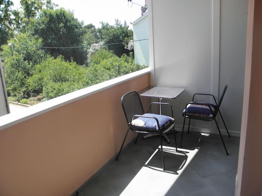 Apartments Mani Trogir Exterior foto