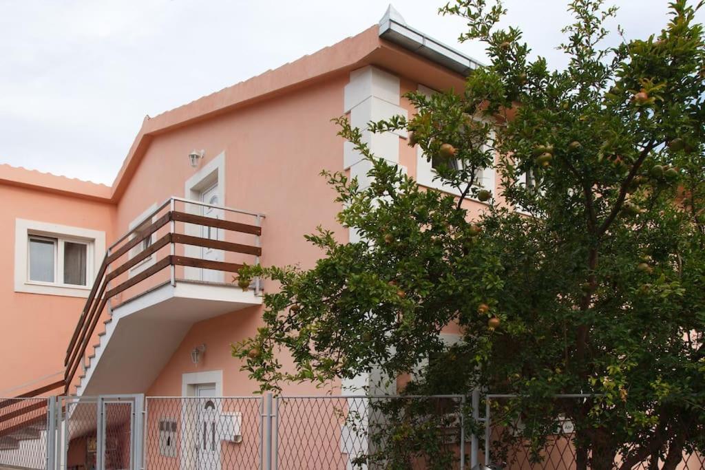 Apartments Mani Trogir Exterior foto