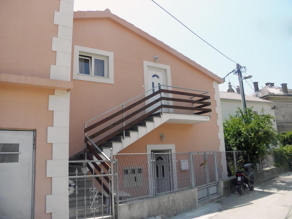 Apartments Mani Trogir Cameră foto